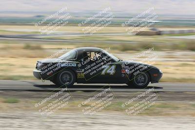 media/Jun-01-2024-CalClub SCCA (Sat) [[0aa0dc4a91]]/Group 3/Race/